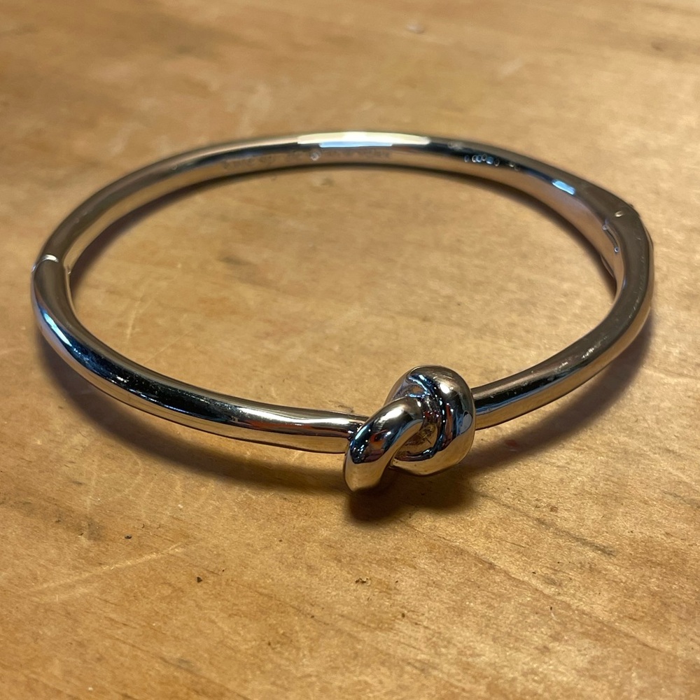 Kate Spade Silver Knot hinged bangle